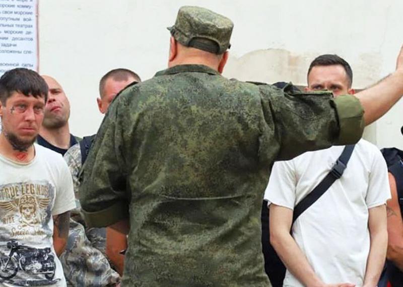 Україна відзначає свято першого мільйона для Росії: чи вирішить Путін оголосити мобілізацію?