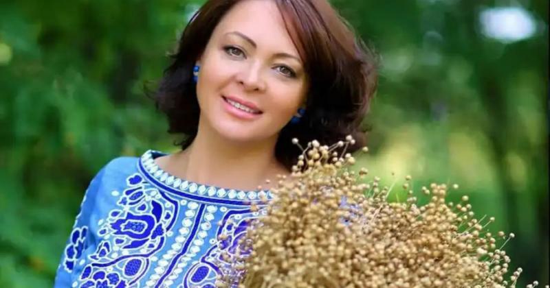 Депутатка з Житомира Ірина Костюшко була виключена з фракції через наявність російського паспорта, повідомляють ЗМІ.