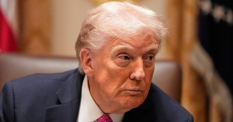 Рейтинг підтримки Трампа досяг рекордно низького рівня під час його другого терміну, згідно з даними опитування CNN. ІНФОГРАФІКА