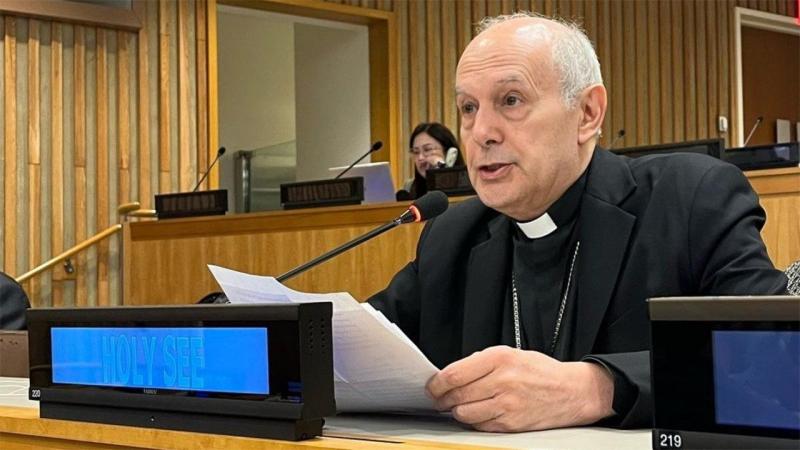 Архієпископ Каччя: штучний інтелект має бути на користь людству - Vatican News