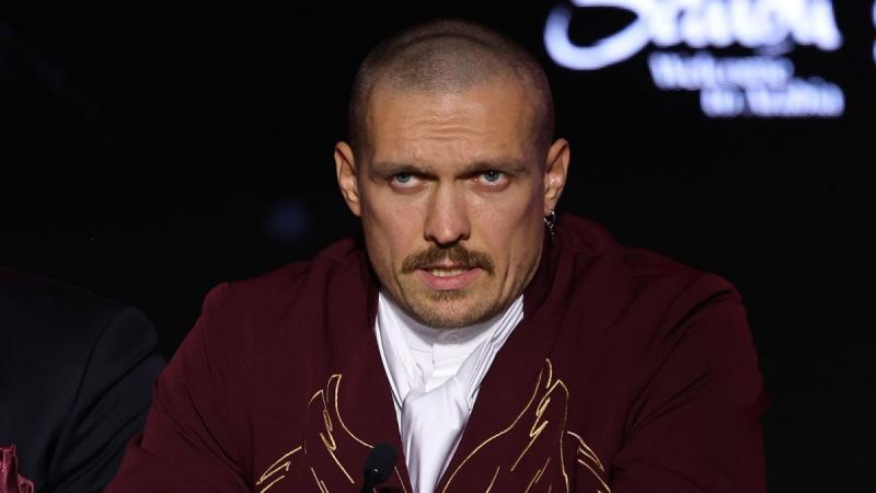 Олександр Усик виступив з повідомленням до Дональда Трампа - що саме заявив боксер президенту США - Спортивні новини 24.