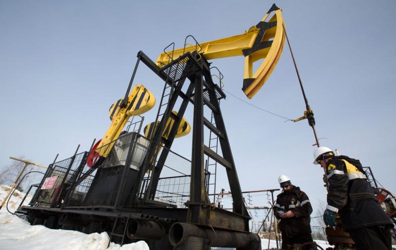 Ціни на нафту знизилися до рівня нижче 70 доларів унаслідок рішення ОПЕК про підвищення обсягів видобутку.
