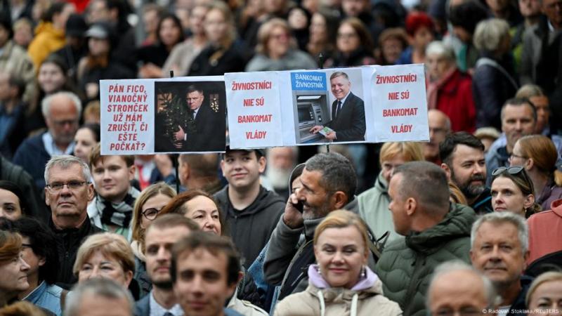 Після спроби вбивства прем'єр-міністра: які зміни відбулися у Фіцо та Словаччині?
